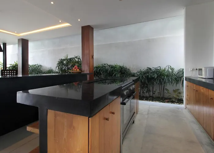 Nesara Hotel 5*